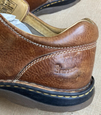 Dr. Martens Vintage Brown Leather Split Toe 11232 Oxfords  display picture 1
