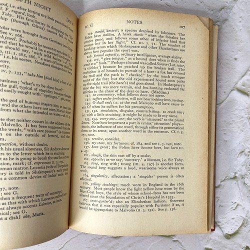 Vintage 1961 Twelfth Night Shakespeare Book Pitt Press A W Verity Cambridge - Picture 10 of 16