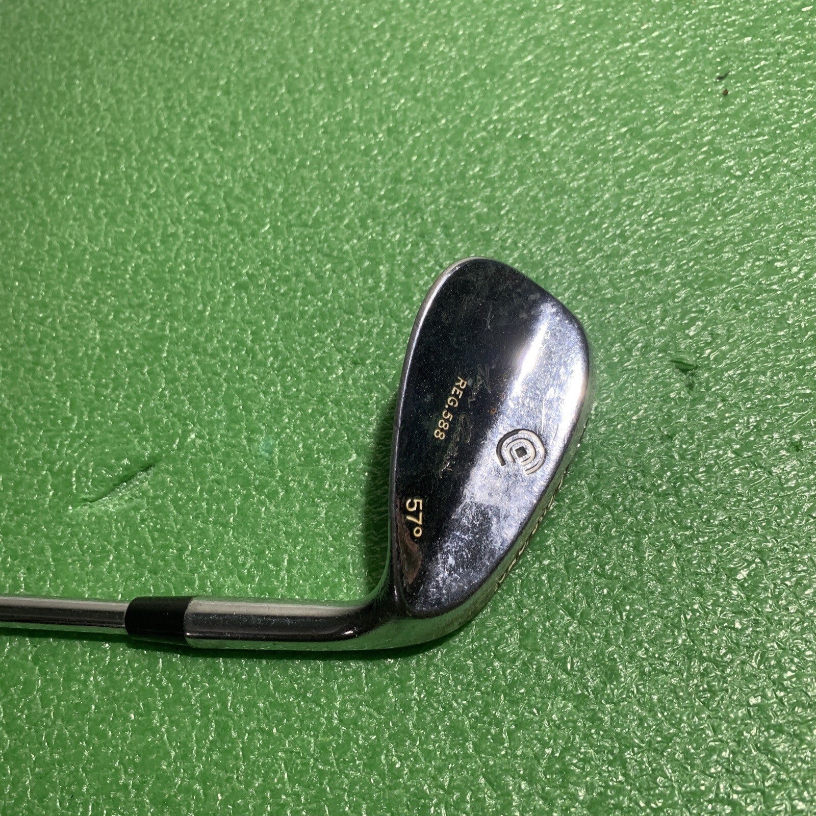 Cleveland Tour Action Reg 588 57 Degree Sand Wedge