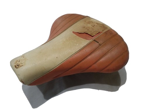 vintage persons bicycle seat