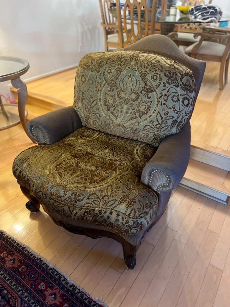 2 avail Traditional OLd world hiEnd LA MArt armchairs Bergere