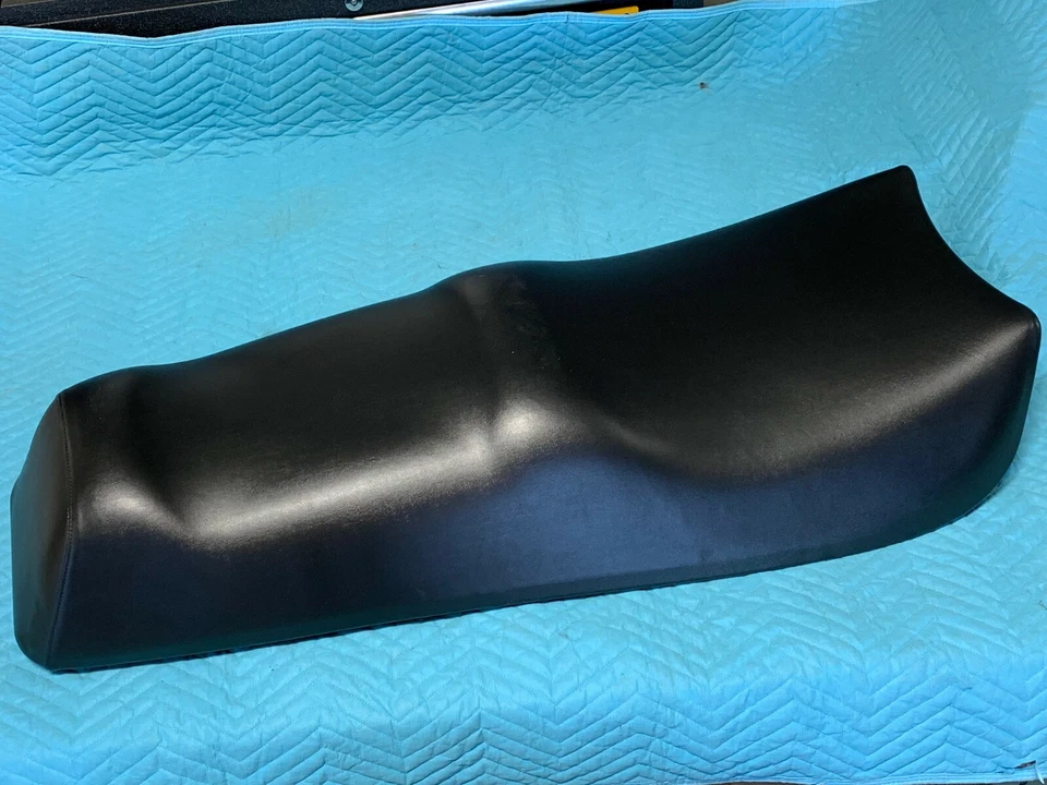 FUNDA ASIENTO NUEVA POLARIS SLT X 1997-99 moto acuática SLTX negra J06B Foto 2 de 4