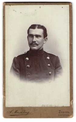 Photo A. Merckling, Zabern, Porträt eines des soldats en uniforme - Photo 1/2