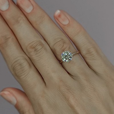 Luxus Diamant Ring 14k Rotgold Lab Grown 2 Karat IGI E F VVS2 Rundschliff