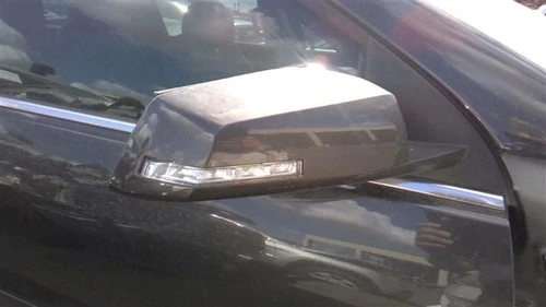 Used Right Door Mirror fits: 2015 Gmc Acadia Power manual folding w/turn signal