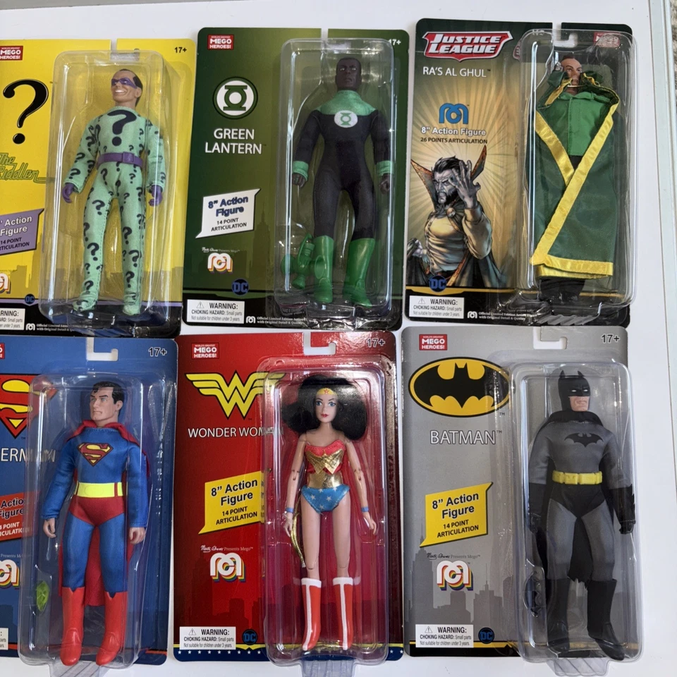 Mego DC LOT OF 8 FIGURES BATMAN, FLASH, SUPERMAN 8" figures NEW - Image 4 of 4
