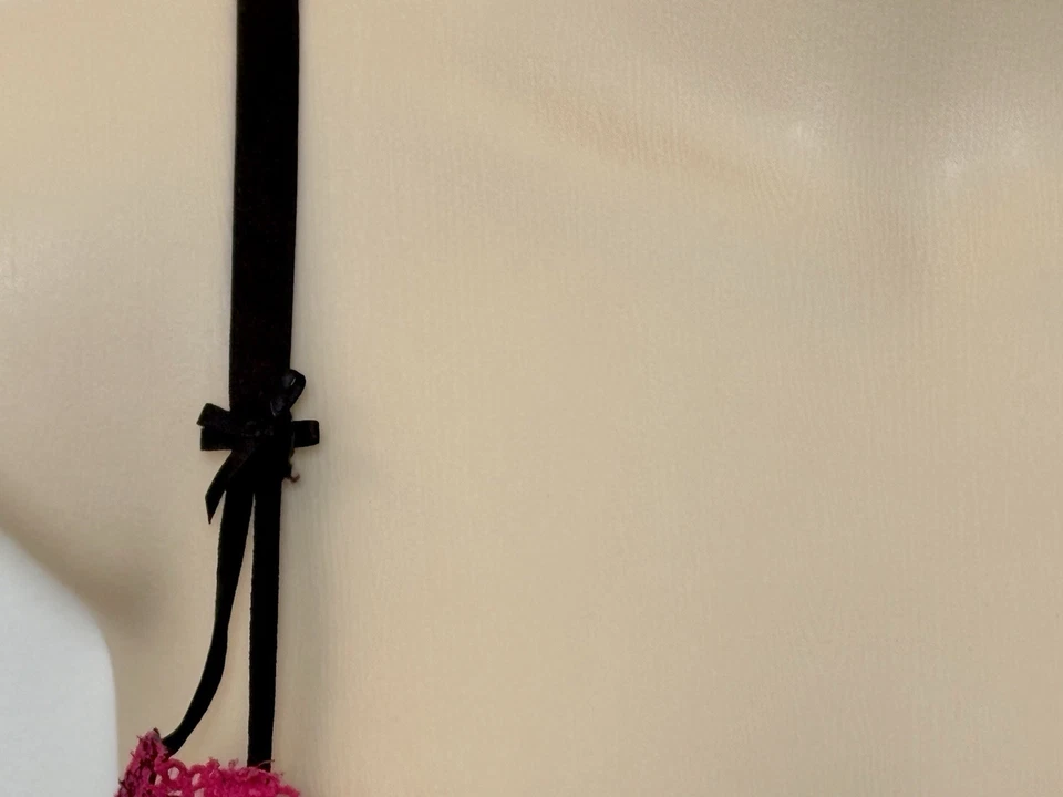 Sujetador de encaje con aros rosa y negro Betsey Johnson para mujer talla 34C Foto 4 de 4