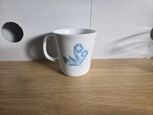 1960s Vintage Corelle by Corningware Cornflower Cornsilk Coffee Mug Tea Cup 