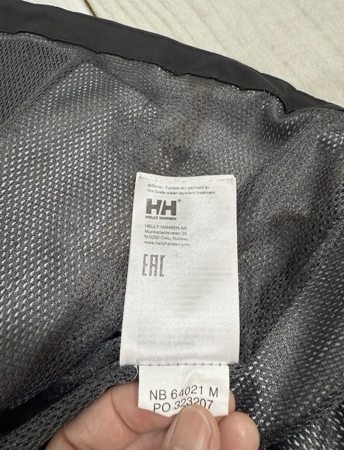 Helly Hansen Helly Tech Performance Waterproof Ho… - image 16