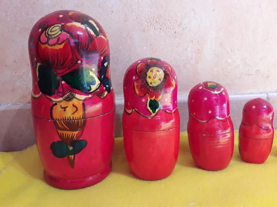 Matrioska Russa Originale Cm 20 , 7 Pezzi , Dipinta a Mano  - Immagine 4 di 4