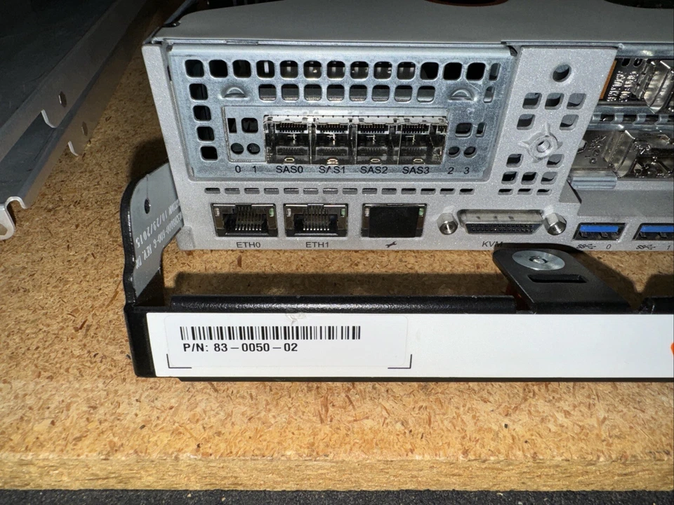 Lotto 2 controller PureStorage [83-0050-02] FlashArray M50 senza ram - Immagine 4 di 4