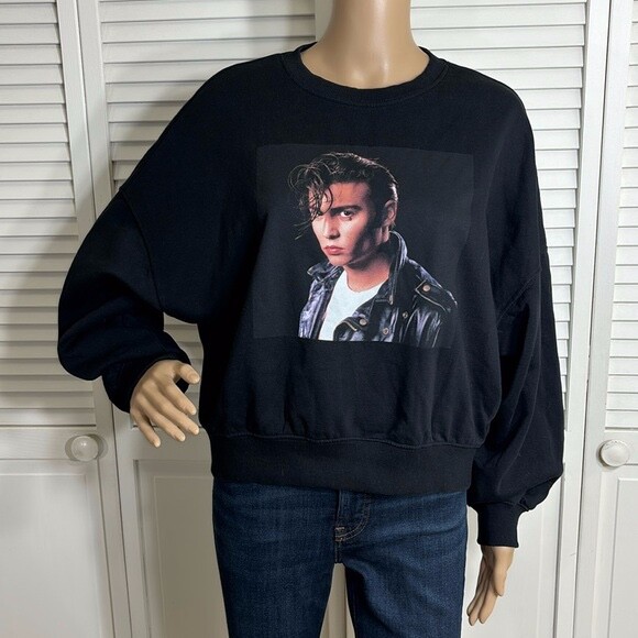 H M Divided Cry Baby Johnny Depp Movie Graphic Sweatshirt Medium