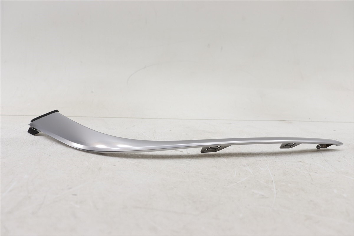 IVORYさま専用 NEW OEM Front Bumper Headlight Molding Right 86562J9CB0 for