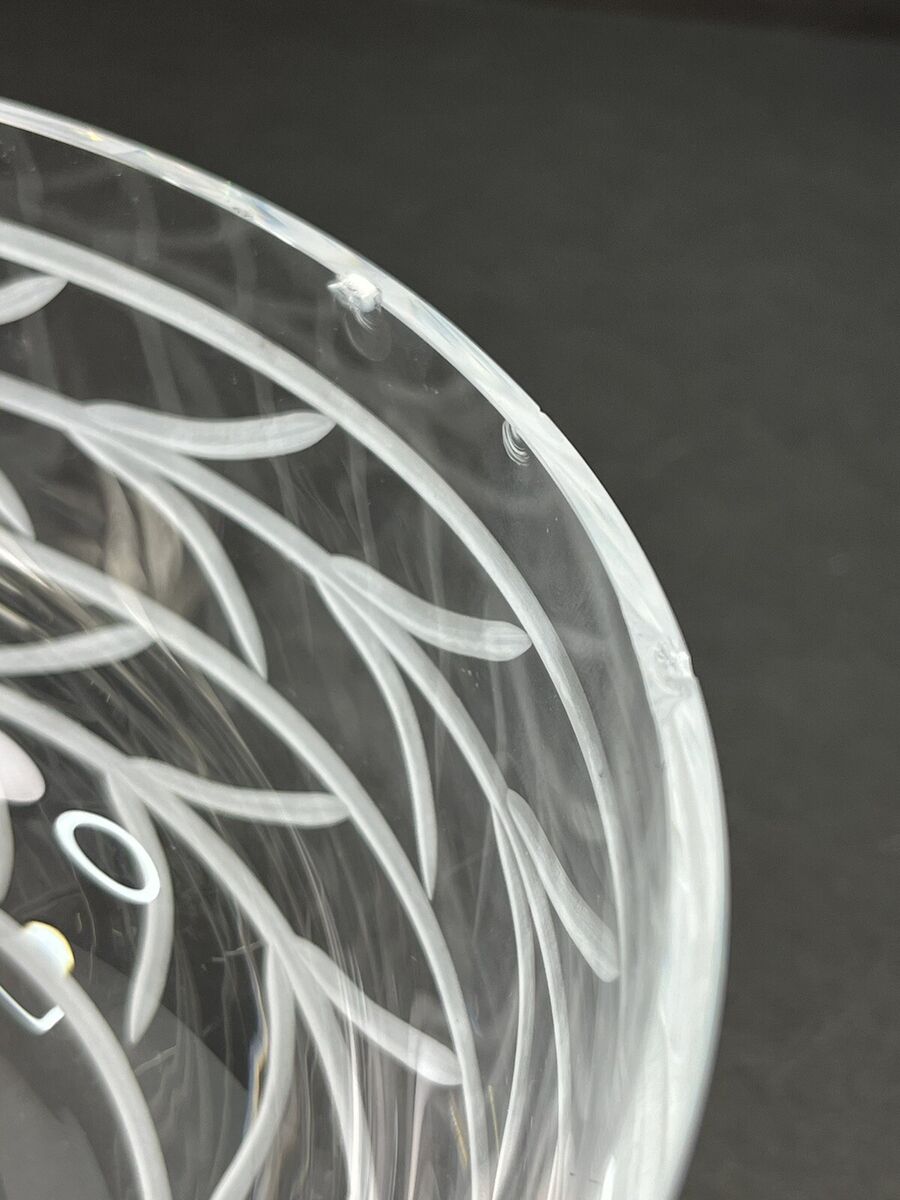 Tiffany & Co. Wheat Leaf Crystal Glass 7” Large Bowl 13752 Tiffany & Co. Wheat Leaf Crystal Glass 7” Large Bowl 13752
