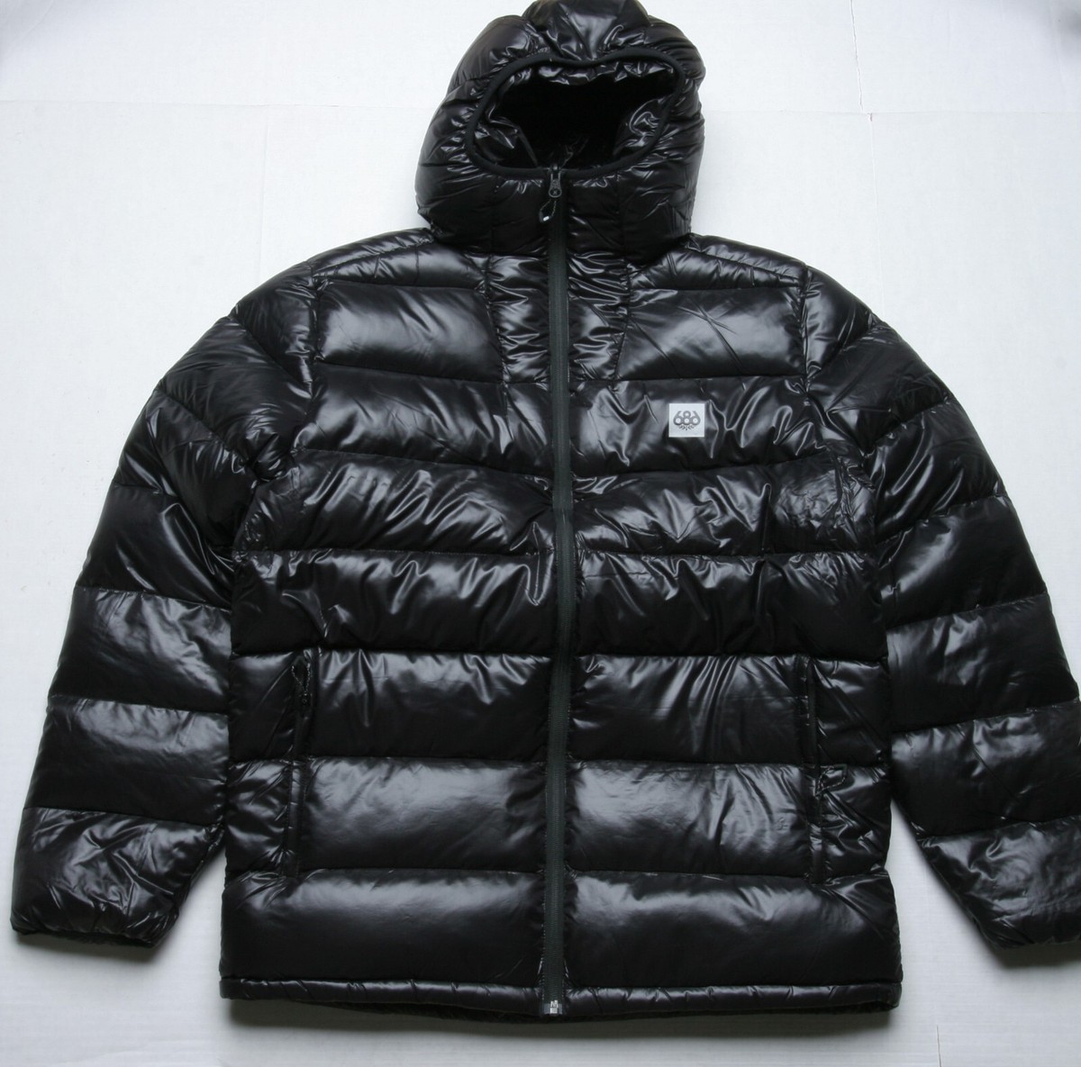 686 Sub Zero Hi Puffer Hood Jacket (L) Black M3WNJKT133-BLK 686 Sub Zero Hi Puffer Hood Jacket (L) Black M3WNJKT133-BLK