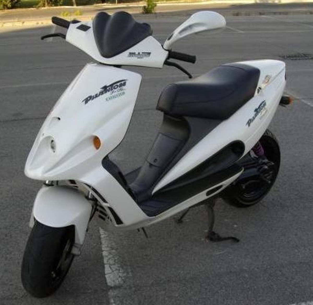 Malaguti F12 Phantom F12 Bianco Perla Phantom 50 F12r Malaguti