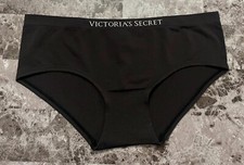 NWT VICTORIA'S SECRET BLACK LOGO STRETCH SEAMLESS HIPHUGGER PANTIES