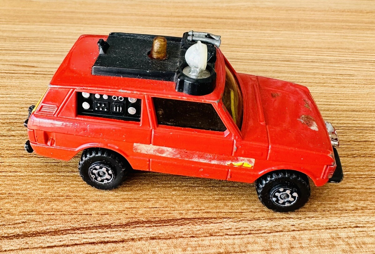 Matchbox 1977 Super Kings K-64 Range Rover Fire Vehicle