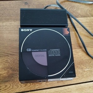 SONY コンパクトディスクプレーヤ AC-D50 SONY D-50 コンパクトCDプレーヤー AC-D50 ディスクマン 【公式通販】