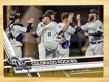 2017 Topps Baseball Series 2 Colorado Rockies Team Card Gold 0305/2017 #583