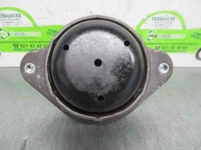 Support moteur Mercedes 500