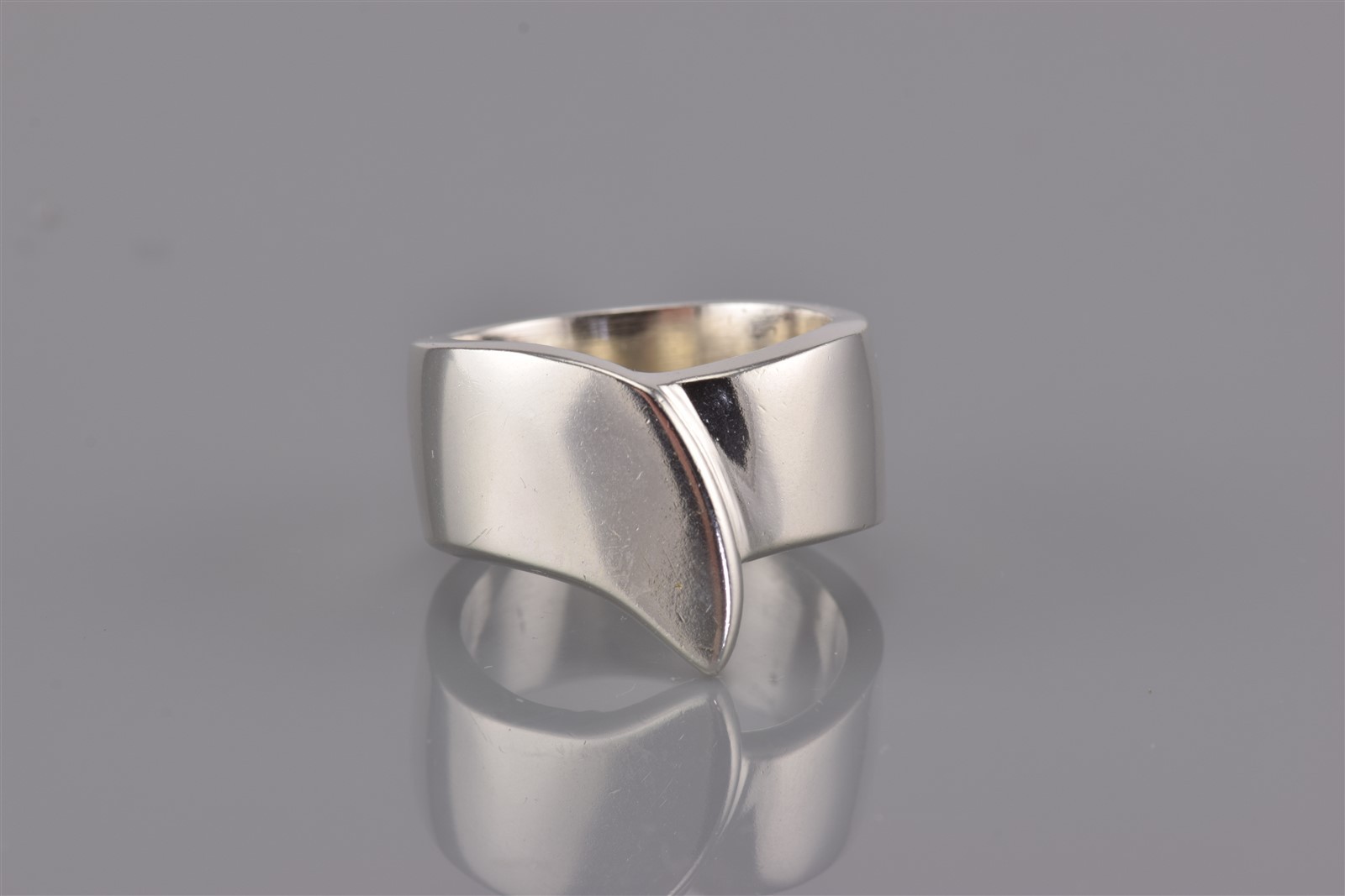 Sterling Silver Solid Polished Drop Down Modernis… - image 1