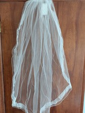 Richard Designs England 43" Single Tier Wedding Veil w Comb Ivory