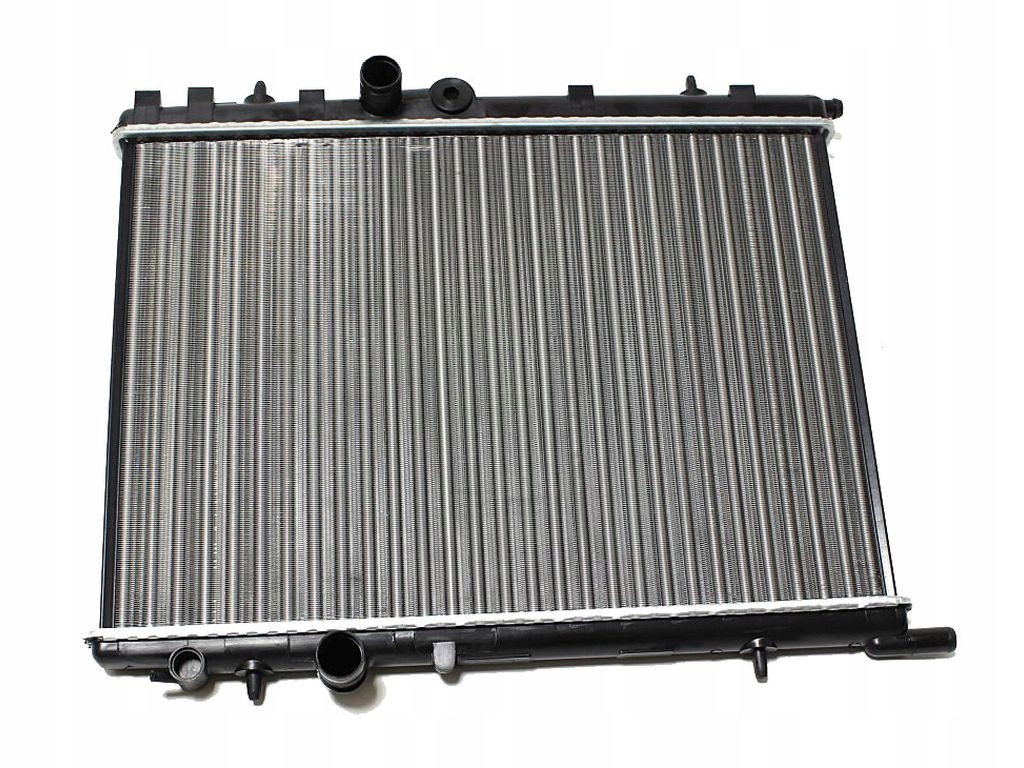 Radiateur d'eau pour Citroën C4 pour éviter la surchauffe moteur des versions 1.4 à 2.0 16V
