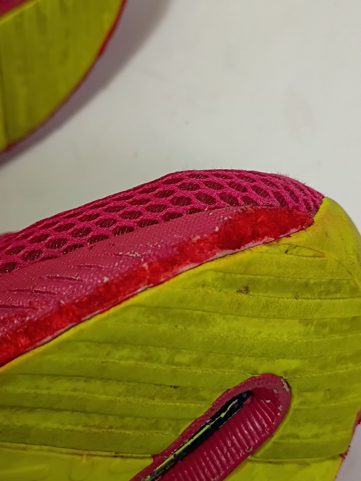 Saucony Endorphin Pro 3 Red Rose Women's Running Racing Shoes size 8 thumbnail 13