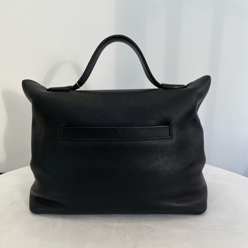 Hermes 2424 Kelly Top Handle Bag Black Gold Women Classic Fashion