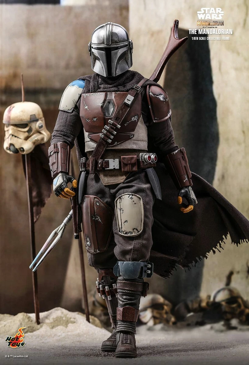 Hot Toys Star Wars The Mandalorian The Mandalorian Collectible Figure - US