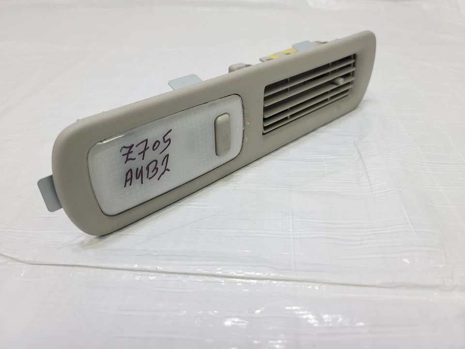 Luz interior trasera derecha Nissan Quest 2011-2013 lámpara rejilla ventilación aire 279421JA0A Foto 2 de 4