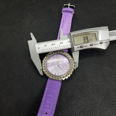 Sanrio Hello Kitty Cute Purple Ladies Watch Analog Quartz  display picture 3