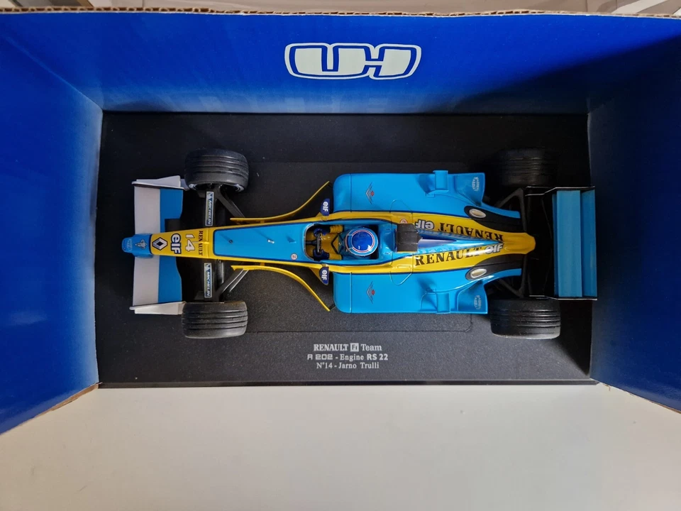 Universal Hobbies 1/18 Renault F1 RS22 J. Trulli - 2002 - 2192 - Immagine 3 di 4