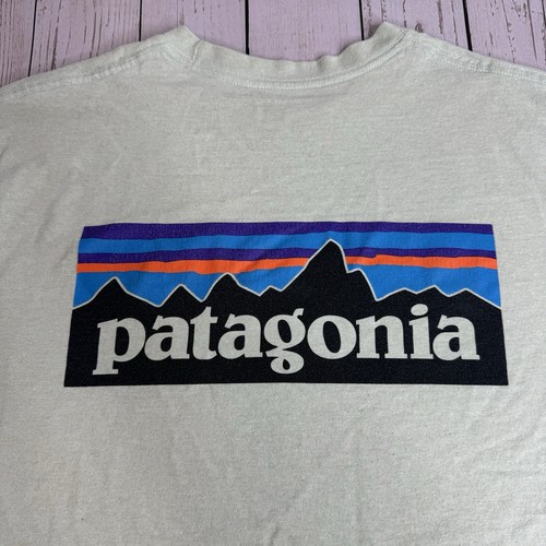 Patagonia Responsibili-Tee Regular Fit T Shirt Mens Medium Short Sleeve Green - Picture 2 of 9