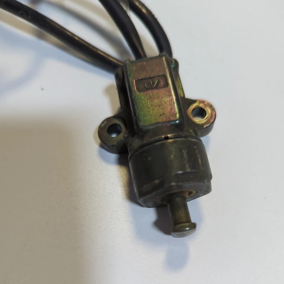 Interruptor sensor soporte lateral Yamaha Fzr600r FZR 600 89-99 OEM  Foto 3 de 3