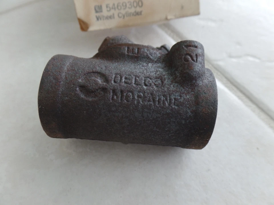 Pontiac GP Catalina Bonneville Safari 1966-1970 rueda delantera derecha cilindro 5460300 nuevo de stock Foto 3 de 4