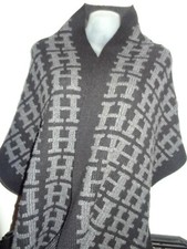 HERMES 100% Pure Cashmere Op'H logo Shawl
