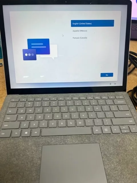 Microsoft Surface Laptop 1769 (1st Gen) i5-7300U@2.6GHz 8GB 256GB Windows10 Pro
