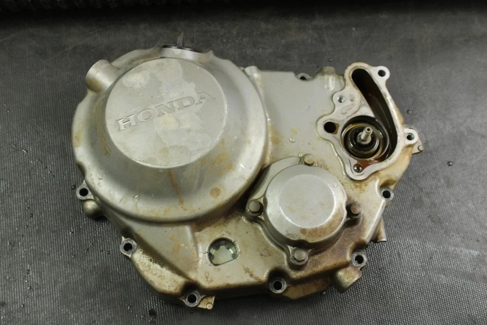 2014 Honda CRF250L OEM Clutch Cover 11300-KZZ-D20 B4457