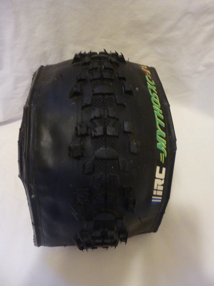 NEW IRC Mythos XC II MTB Mountain Bike Tire 26 x 2.10 Vintage - Image 2 of 3