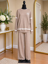 Women's 2-Piece Athleisure Sweatsuit Set Crewneck Sweatshirt  Pants One Size