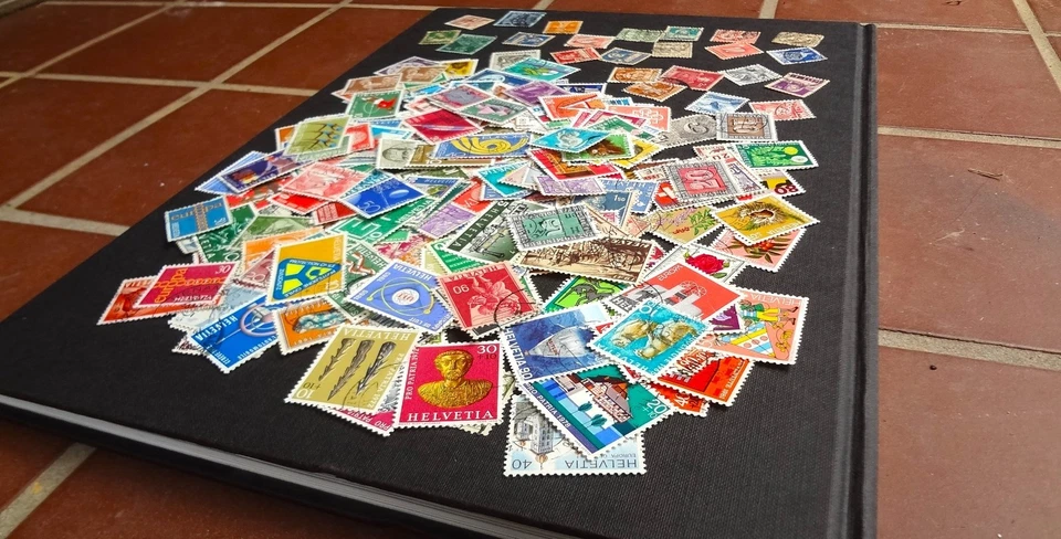 Colección de estampillas SUIZA HELV lotes diferentes estampillas - fuera de papel - ¡Ver fotos!! Foto 3 de 3