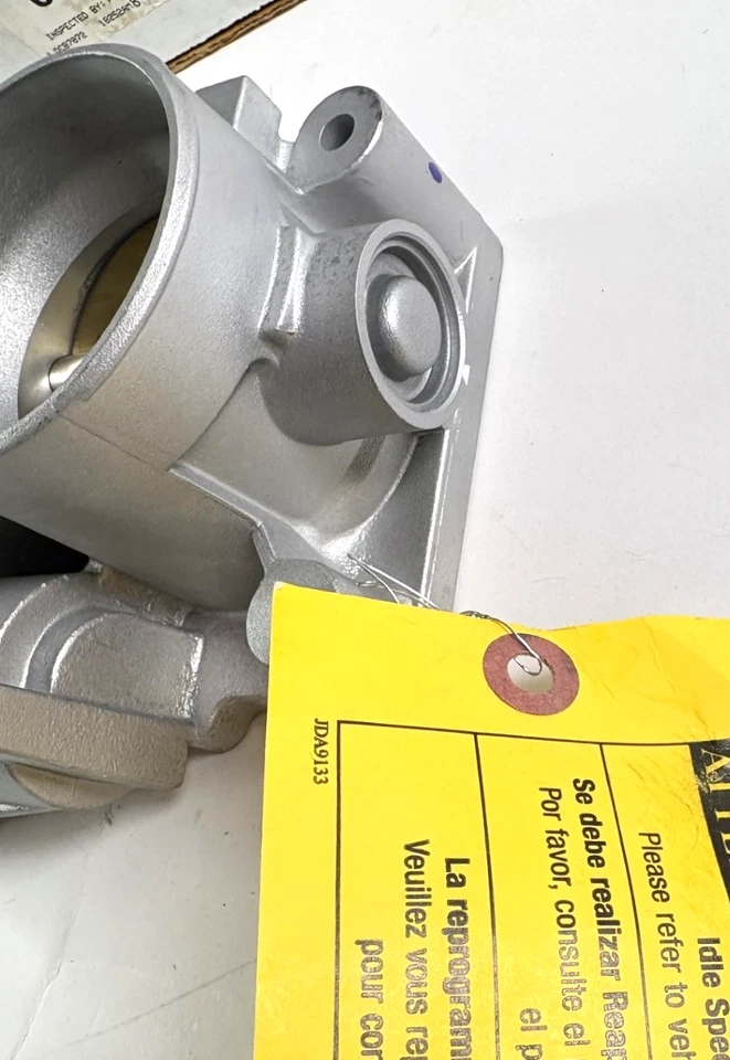 Carrocería del acelerador de inyección de combustible Cardone Reman 67-6014 para Ford Focus, Transit Foto 2 de 4