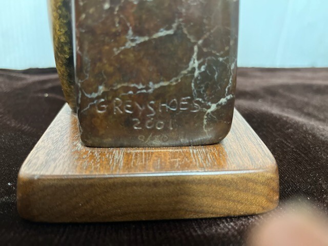 Picture 11 of 12