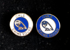 SET OF 2 SHEFFIELD WEDNESDAY OWLS CRIME SQUAD HOOLIGANS  ENAMEL PIN BADGES