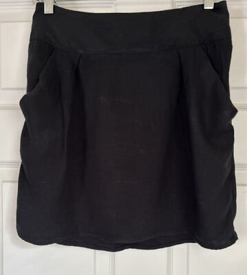 Final Touch  Rayon Black Mini Skirt Front  Pockets back zip Size Medium