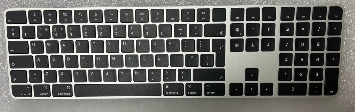 Apple Magic Keyboard Touch ID Numeric Keypad English UK A2520