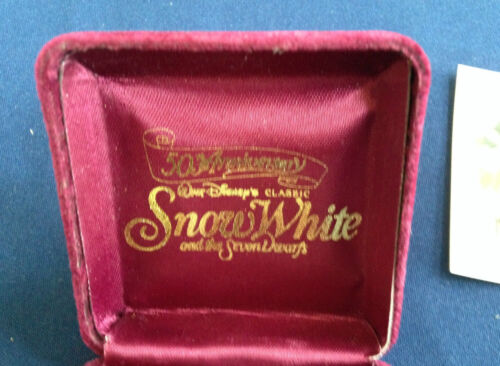 1987 Rarities Mint Snow White 50th Anniversary Happy Silver Art Medal E0930 - Picture 3 of 4
