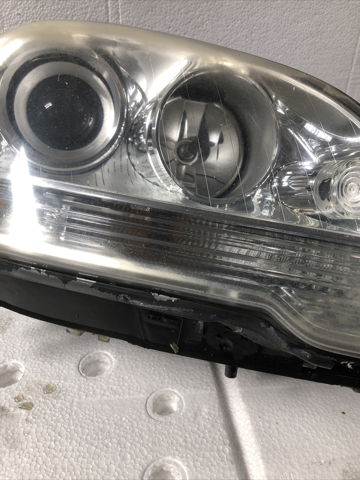 Genuine MERCEDES Ml Facelift W164 Right O/s Drivers Headlight  
